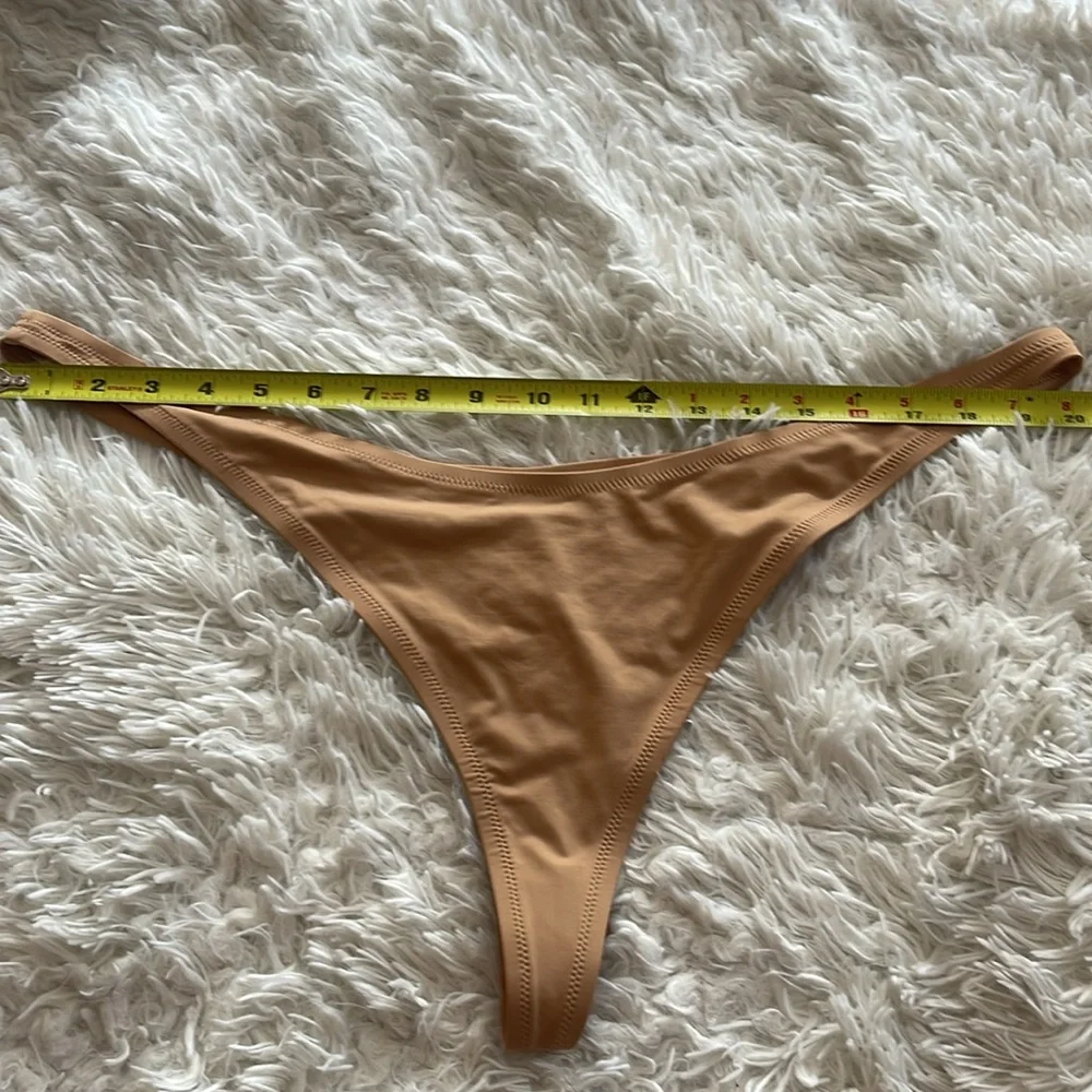 SKIMS nwt swim